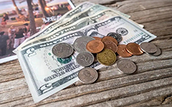 市场聚焦欧央行会议 现货黄金持续上涨