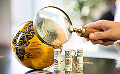 美元短线一波跳水 金价一度触及1775美元