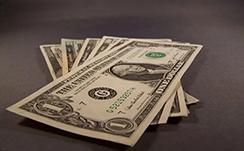 美联储或再度降息，但发出“鹰派信号”